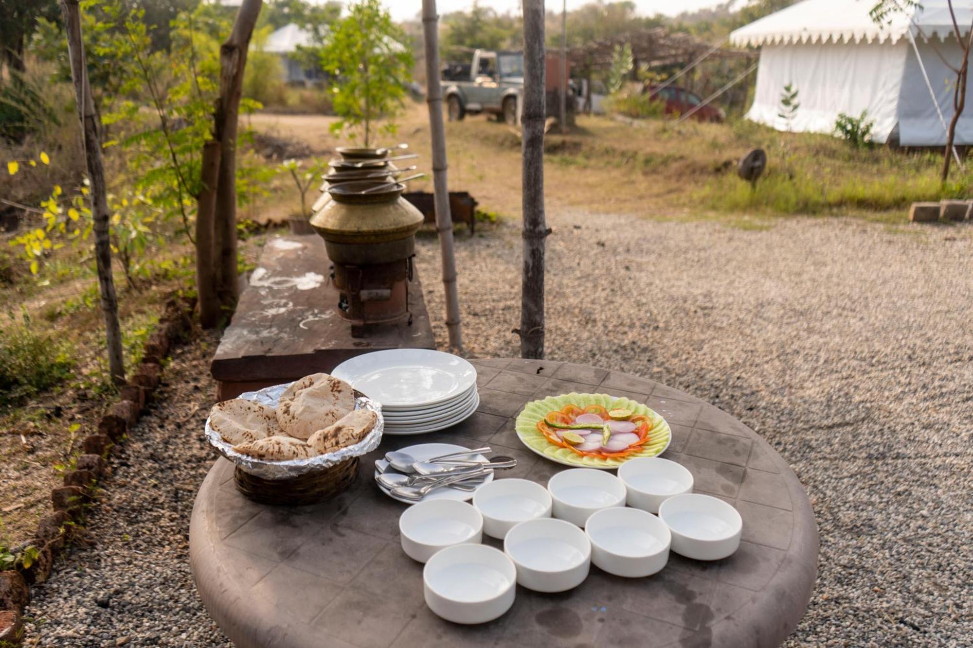Dera Baghdarrah Nature Retreat Udaipur Luaran gambar